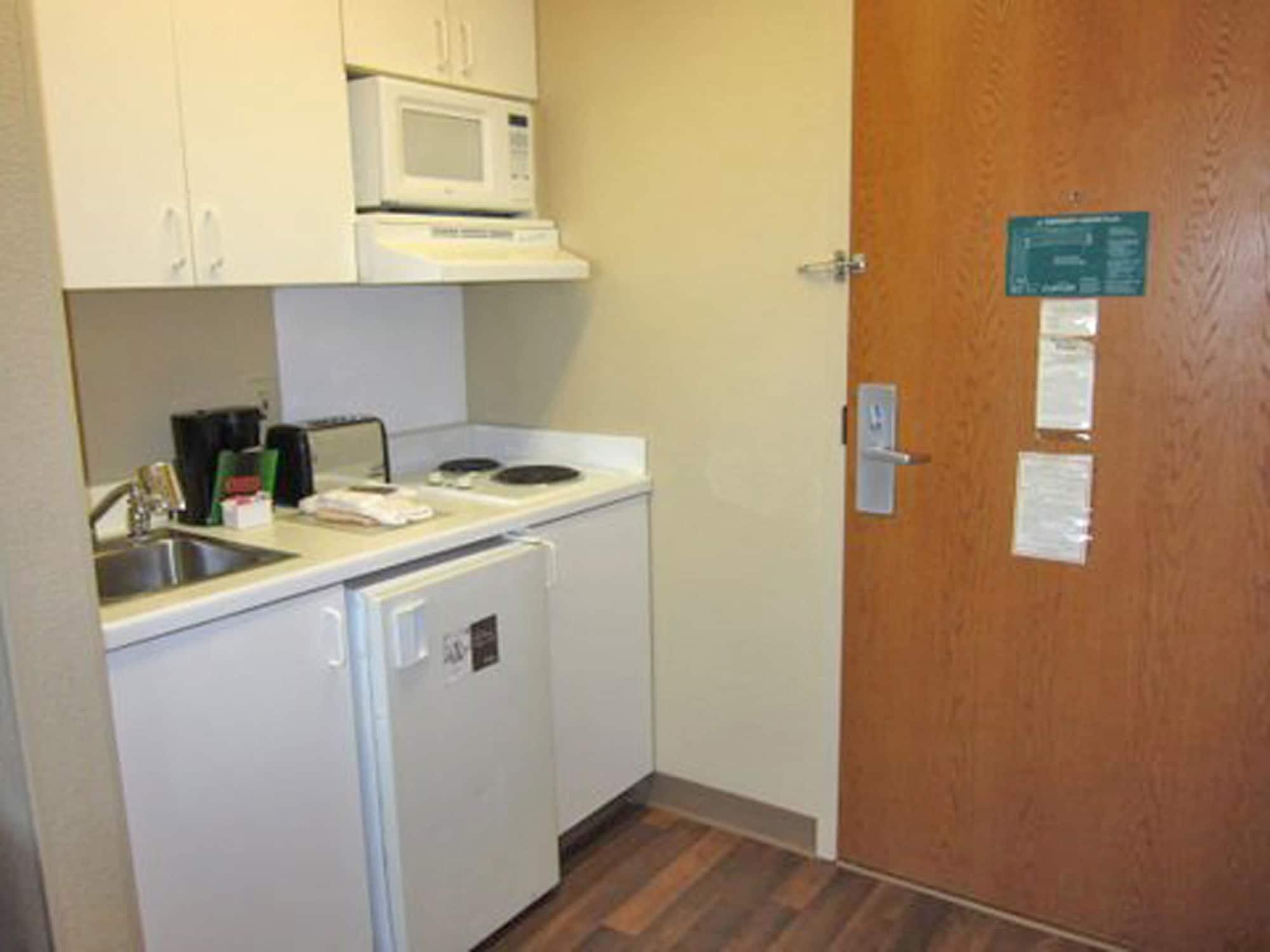 Extended Stay America Suites - Cincinnati - Blue Ash - Kenwood Road Екстериор снимка