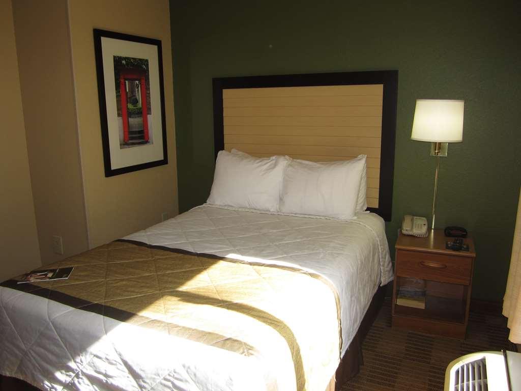Extended Stay America Suites - Cincinnati - Blue Ash - Kenwood Road Стая снимка